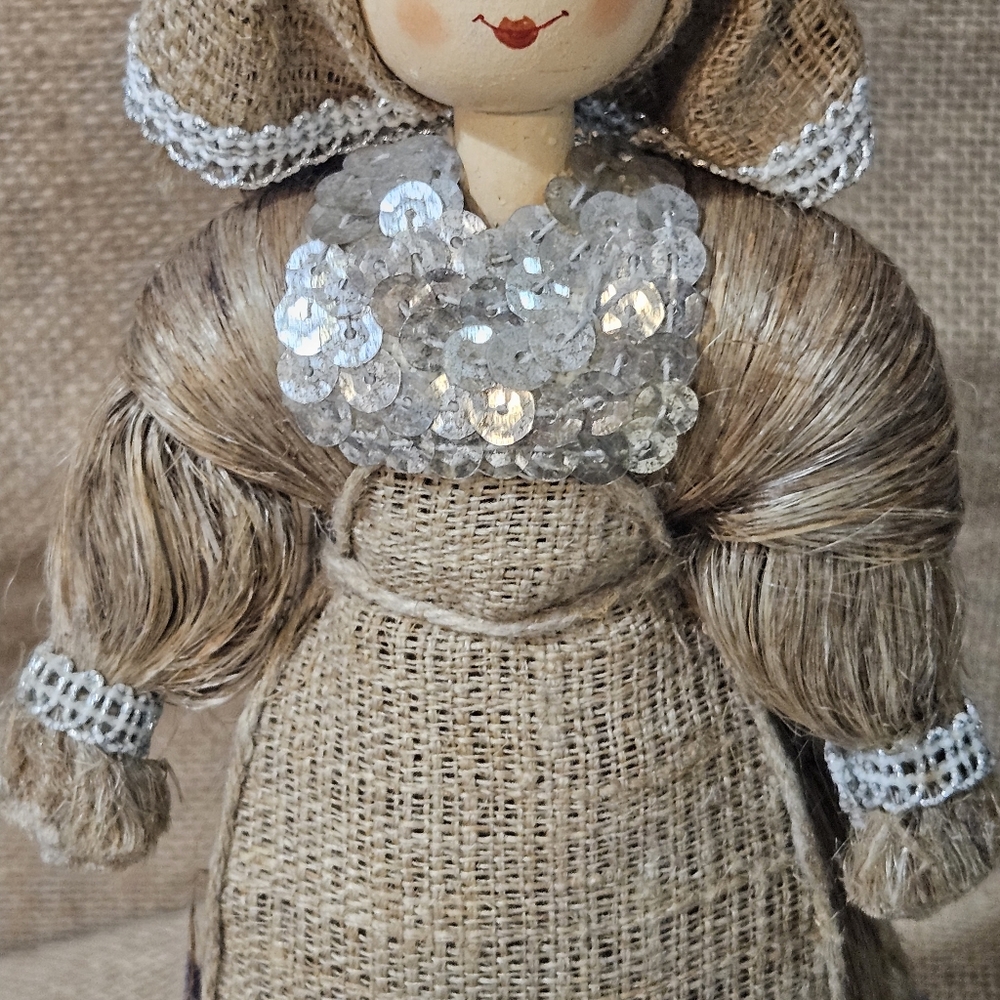 Vintage Folk Art Traditional Slavic Doll - Picture 4 of 12
